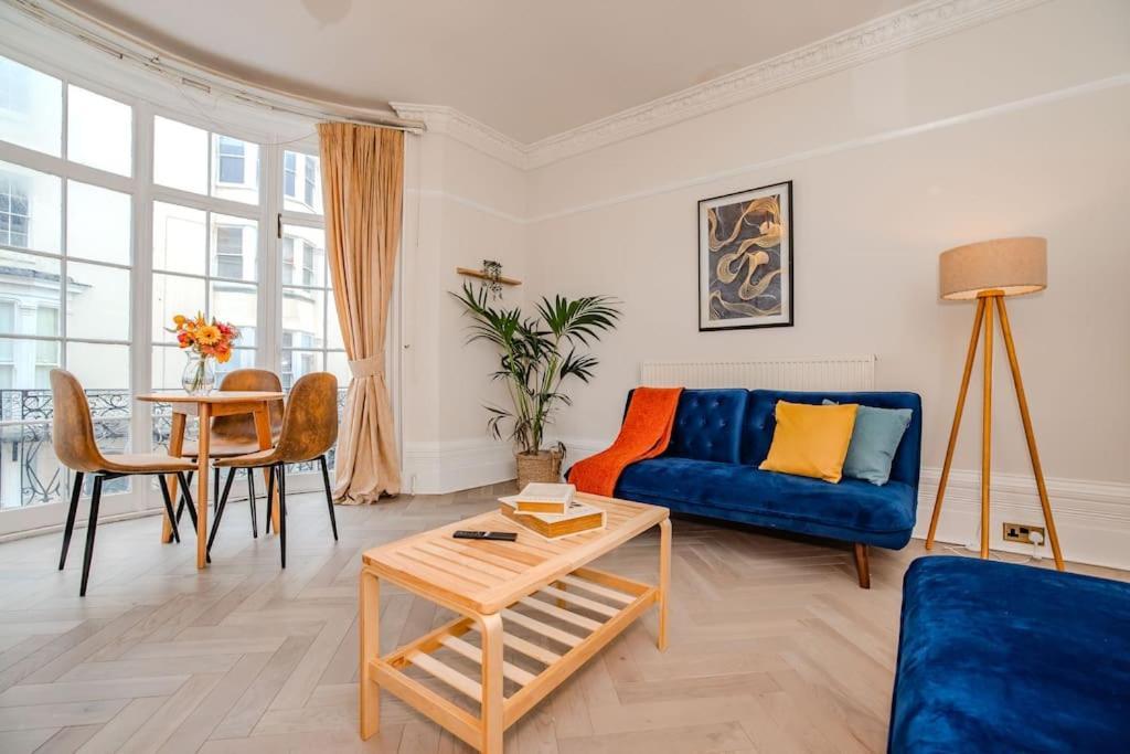 Beautiful Sea View I Spacious One Bed Room Flat I Sleep 4 Guests Bp2 Hove Exterior foto