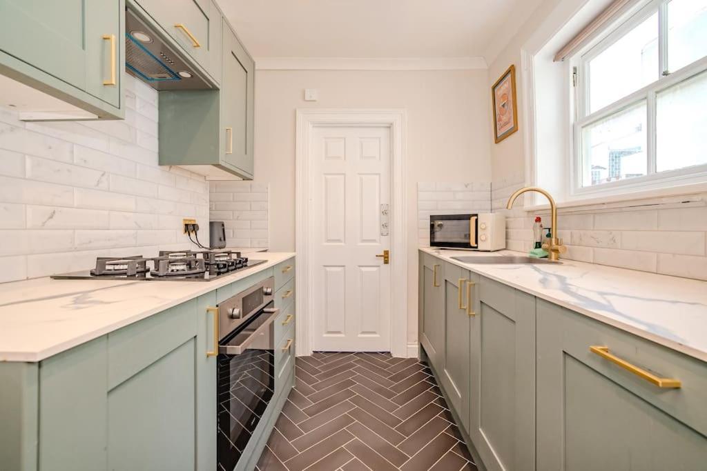 Beautiful Sea View I Spacious One Bed Room Flat I Sleep 4 Guests Bp2 Hove Exterior foto